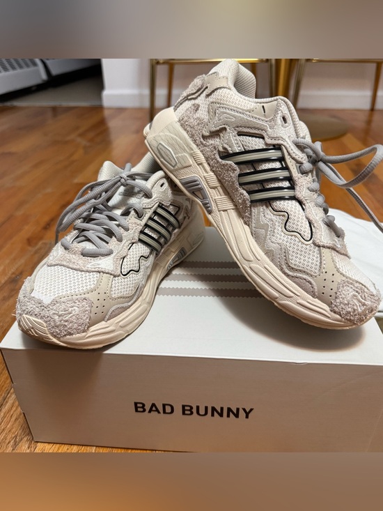 adidas Shoes - adidas Bad Bunny Response CL Shoe Box - White & Black